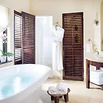 Clarendon Square Bed & Breakfast