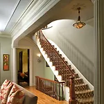 Clarendon Square Bed & Breakfast 4*
