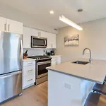 Apartment In Heart Of Boston