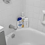 Apartment Vintage 2br In With Free Parking