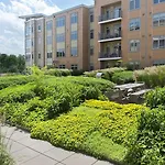 Blueground Bleachery Pool Nr Charles River Bos-1251