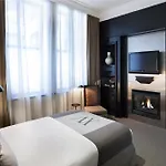 Fifteen Beacon 5* Boston