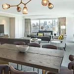 Hotel The Westin Seaport District 4*