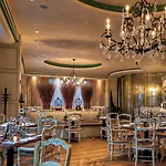 Intercontinental By Ihg 5*