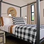 Inn At St. Botolph