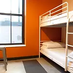 Hi * Boston