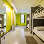 Hi Hostel Boston