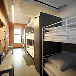 Hostel Hi *
