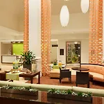 Hilton Garden Logan Airport Boston
