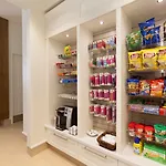 Hotel Hilton Garden Logan Airport Boston