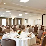 Hilton Garden Logan Airport