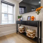 3br3bth Entire House Steps To Downtown & Td Garden Boston