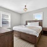 Apartment Luxury 3br 2ba Penthouse