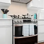 Apartment Luxury 3br 2ba Near Harvard With Free Parking Boston