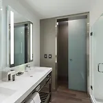 Hotel Ac By Marriott Downtown 4*