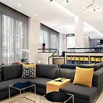 Courtyard Downtown/north Station 3*