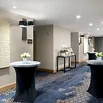 Hotel Courtyard Downtown/north Station 3*
