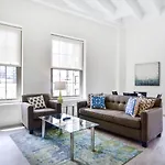Global Luxury Downtown Apartment Boston