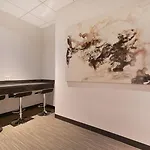 Global Luxury Downtown