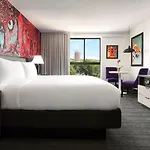 Allston Hotel 4*
