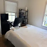 Homestay Historic Lower Mills