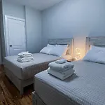 Modern 3br Walk To Subway 2 Min To Logan Airport Apartment *