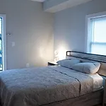 Modern 3Br Walk To Subway 2 Min To Logan Airport