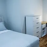 Modern 3br Walk To Subway 2 Min To Logan Airport *