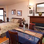 Bed & Breakfast The Gryphon House