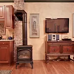 The Gryphon House Bed & Breakfast