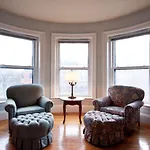 Bed & Breakfast The Gryphon House 3*