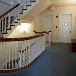The Gryphon House Bed & Breakfast Boston