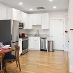 The Gryphon House 3*