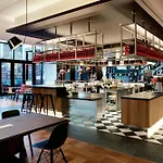 Hotel Citizenm North Station 4*