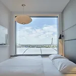 Citizenm North Station 4*