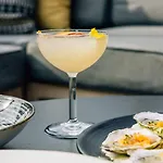 Cambria Downtown - Seaport Hotel 4*