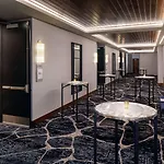 Hampton By Hilton At The Seaport District 3*