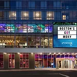 Moxy Boston Downtown
