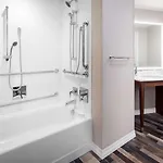 Homewood By Hilton Seaport District Hotel Boston