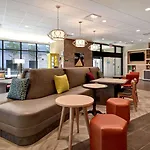 Home2 By Hilton South Bay 3* Boston