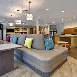 Home2 By Hilton South Bay 3*