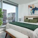 3br & Den Penthouse Common Mgh & Tufts Apartment Boston