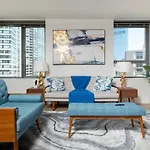 2br In Downtown & T-station Apartment Boston