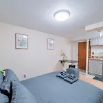 Cozy Basement - Steps To Longwood And Massart - 3Min Walk To T