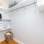 Apartment Eastie Roomy 3br With Easy And Airport Access Boston