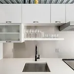 Blueground Square Fitness Center Nr Harvard Yard Bos-1237 Apartment