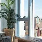 3br & Den Penthouse Common Mgh & Tufts Apartment Boston