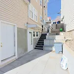 Eastie Roomy 3br With Easy And Airport Access Apartment Boston