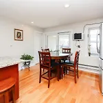 Apartment Eastie Roomy 3br With Easy And Airport Access Boston