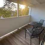 Apartment Eastie Roomy 3br With Easy And Airport Access Boston